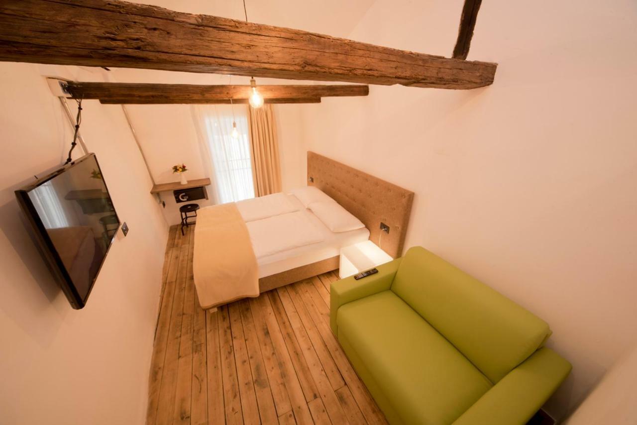Sir Thomas Bed&More ボルツァーノ エクステリア 写真
